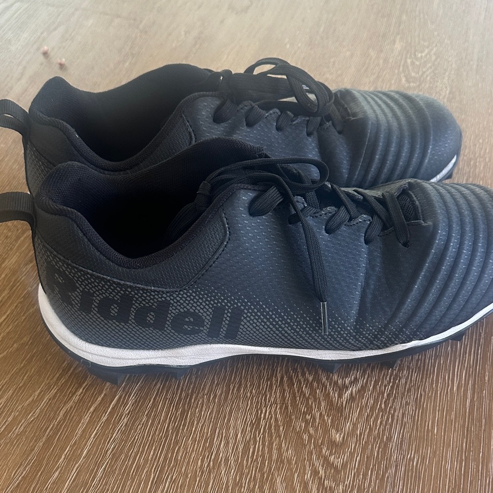 Black Riddell Football Cleats (10.5)